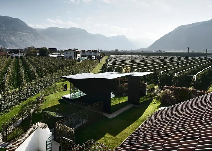 Holiday Home Mirror House Nord By Interhome