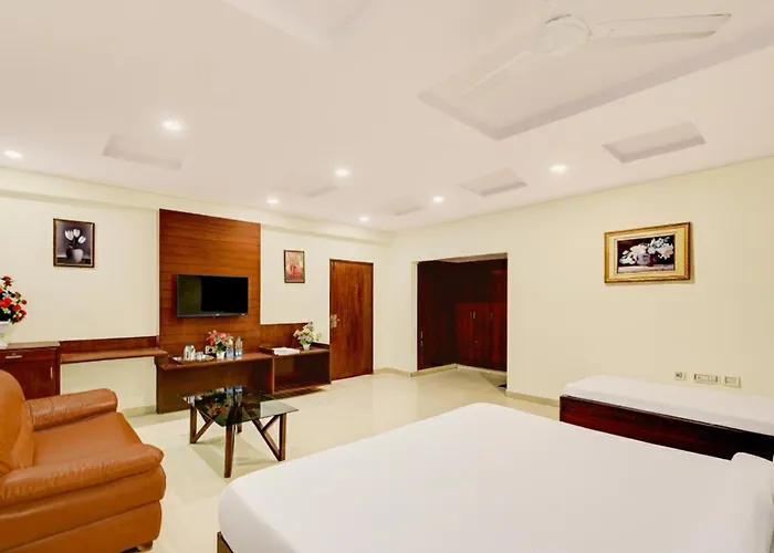 Hotel Velvet Stay Near Dlf Cyber City