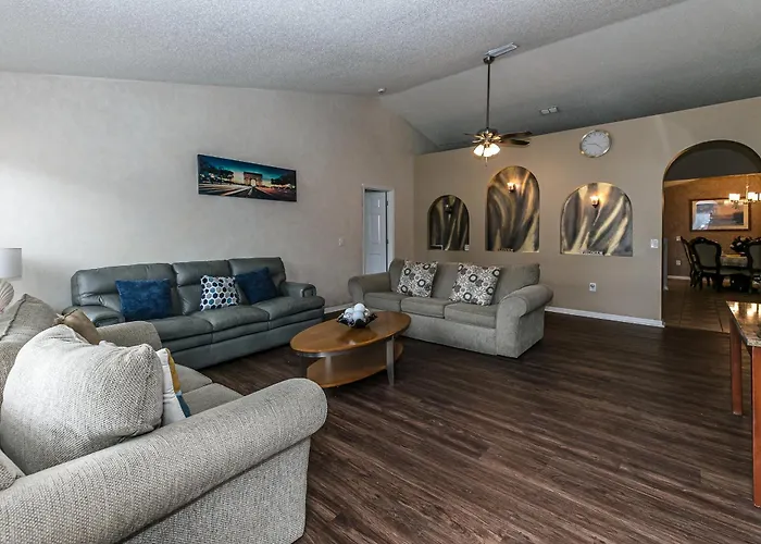 Luxury Boho Getaway Experience W Pool Table