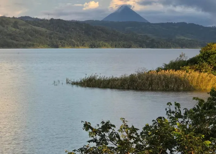 Sestudio Lodge In Nuevo Arenal With Jungle Views