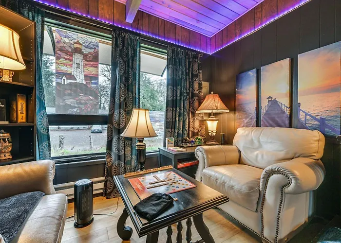 Private Hot Tub! A-Frame Hideaway By Oakland Bay