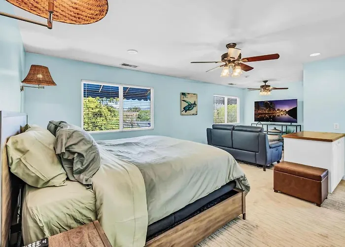 Stunning 4Br Laguna Hills Oasis With Private Pool