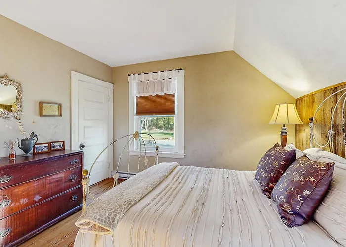 Close To Ocean! Family-Friendly Orrs Island Escape