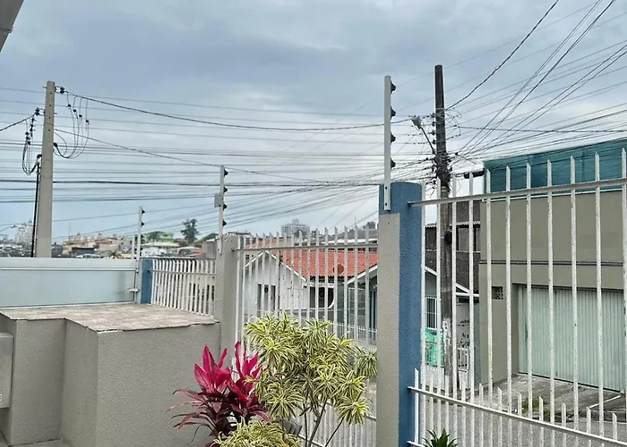 Suíte Quarto 3km de Florianópolis