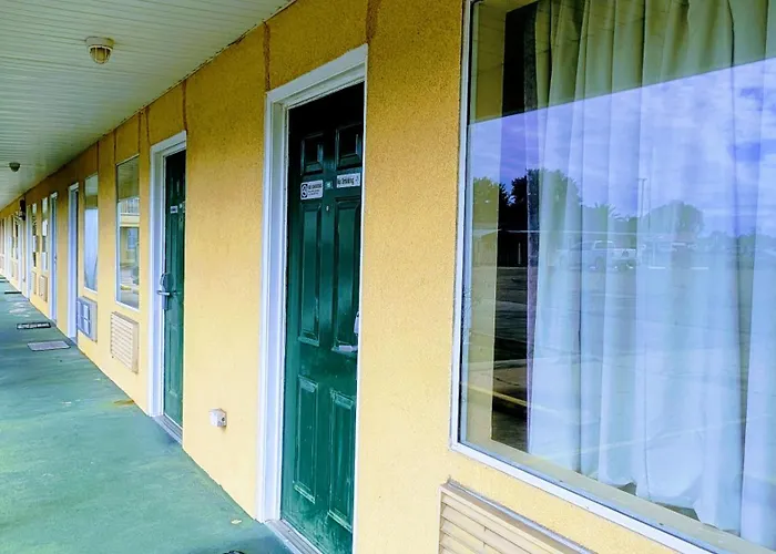Coast Motel