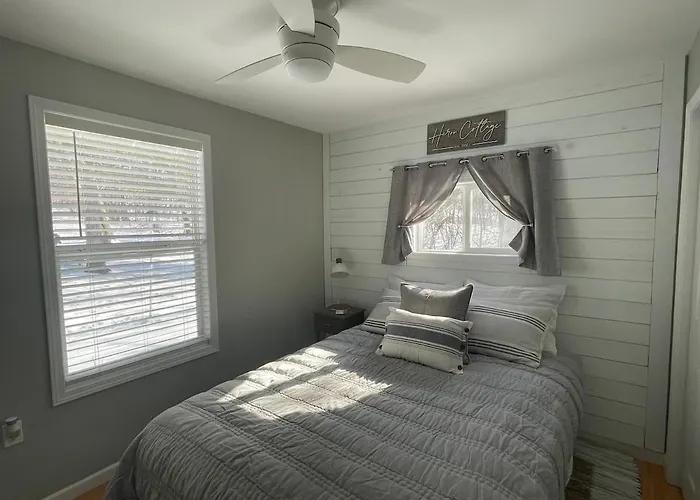 Heron Cottage On Cayuga Lake