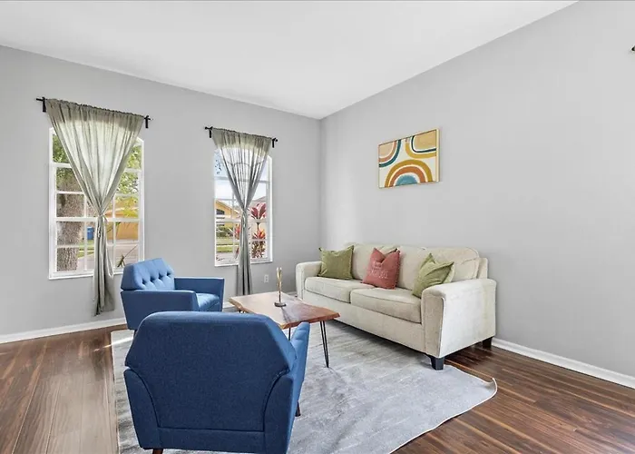 New - Poolside Oasis Heated Pool Home - 2000 Sf