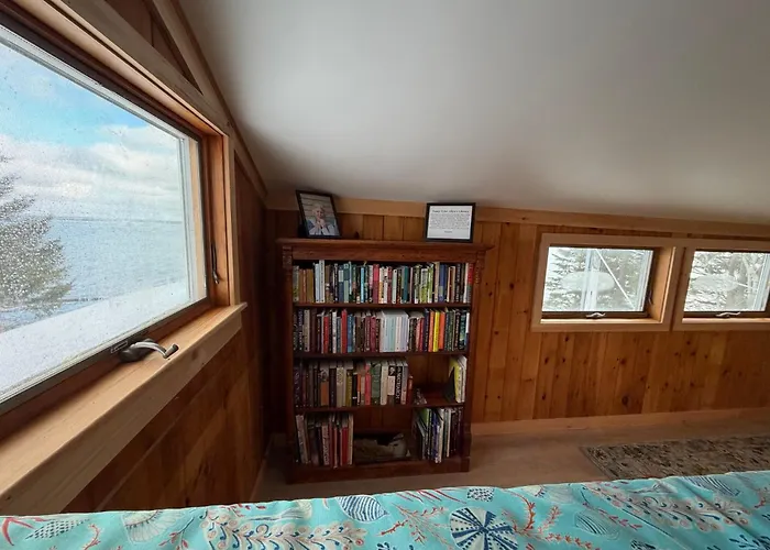Barnacle - Quiet Family Maine Waterfront Getaway