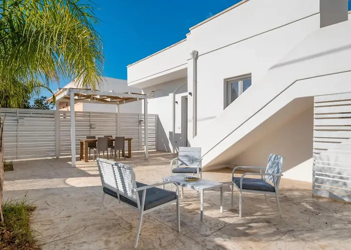Villa Ondaluna Charme E Relax A Porto Cesareo