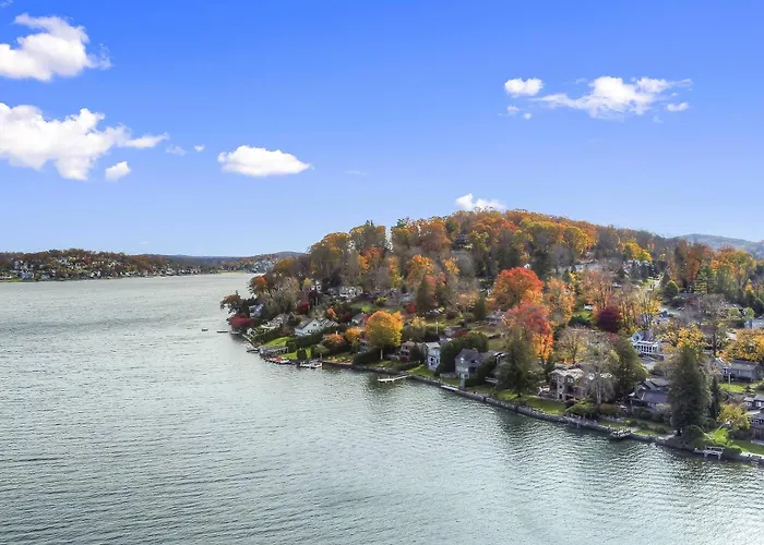 Candlewood Isle