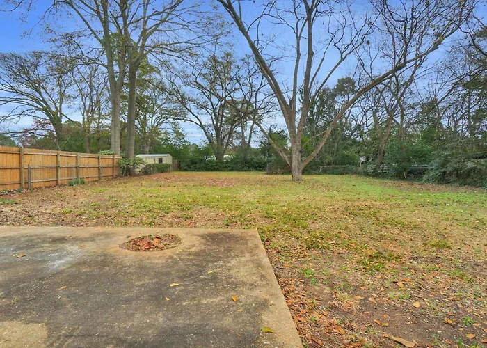 Family-Friendly 3Br Home In Montgomery