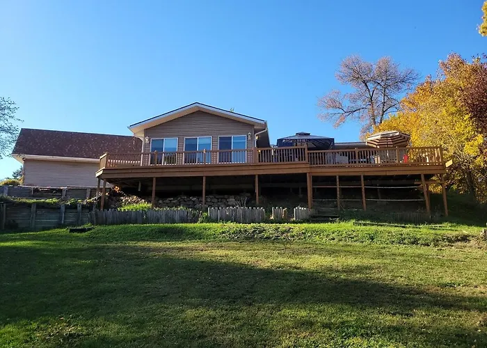Lewis And Clark Hideaway Sd Side Hot Tub 2 Min Lake