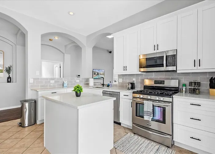 New - Poolside Oasis Heated Pool Home - 2000 Sf