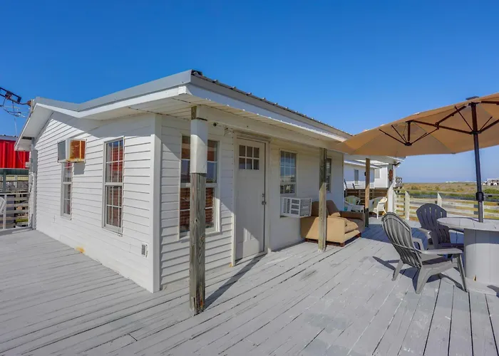 1 Mi To Festivals! Grand Isle Getaway W/ Deck