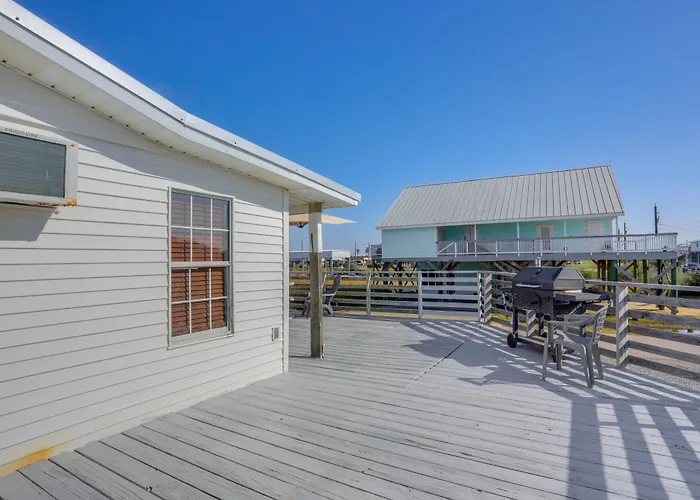 1 Mi To Festivals! Grand Isle Getaway W/ Deck