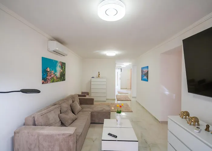 Non Stop Apartman 1