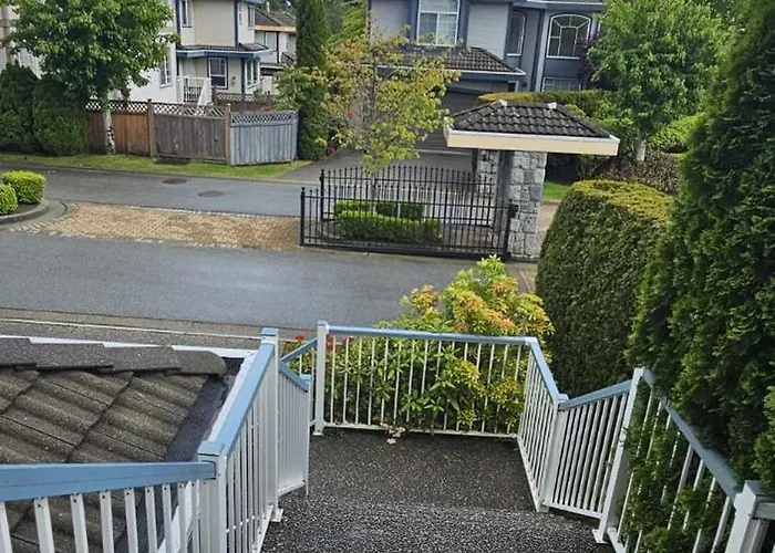 Premium Spacious Home In Metro Vancouver