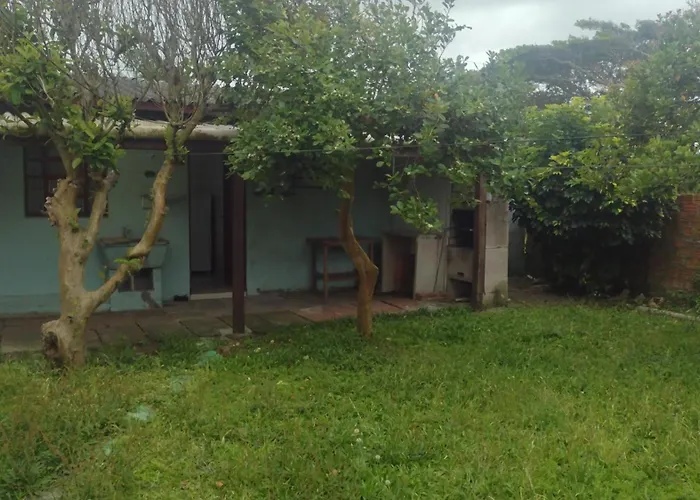 Casa no Centro de Cidreira - 450 metros da orla