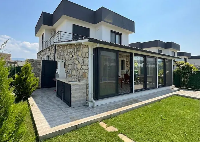 Villa With Private Pool In The Heart Of Vineyard & Gastronomy Routes