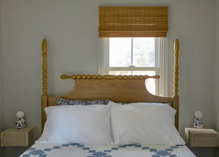 Meet Me At Mcfee-Live Like A Local In The Heart Of Lewes-Evcharger