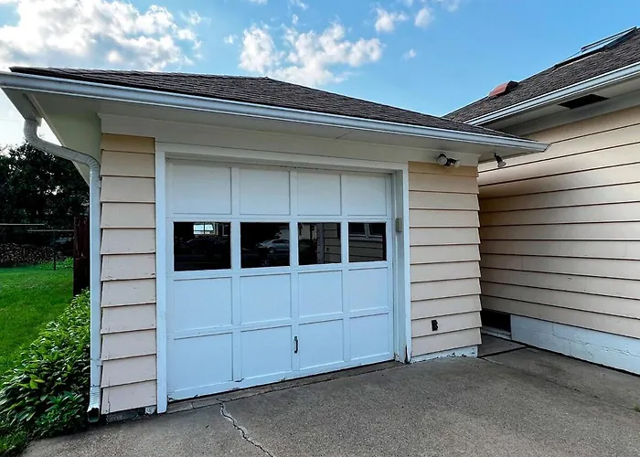Spacious & Central, Office Space, Monthly Cleaning