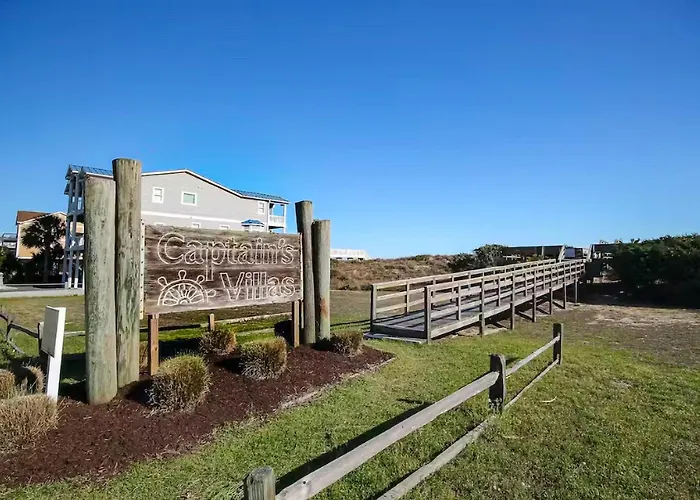 Condo Near The Beach With Pool, Bbq Area, Balcony, & Fireplace