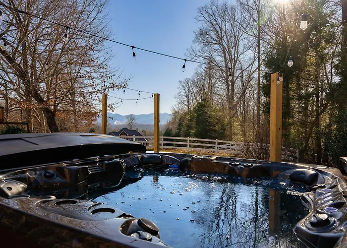 Hottub Views Arcade Gym Theater Kidszone