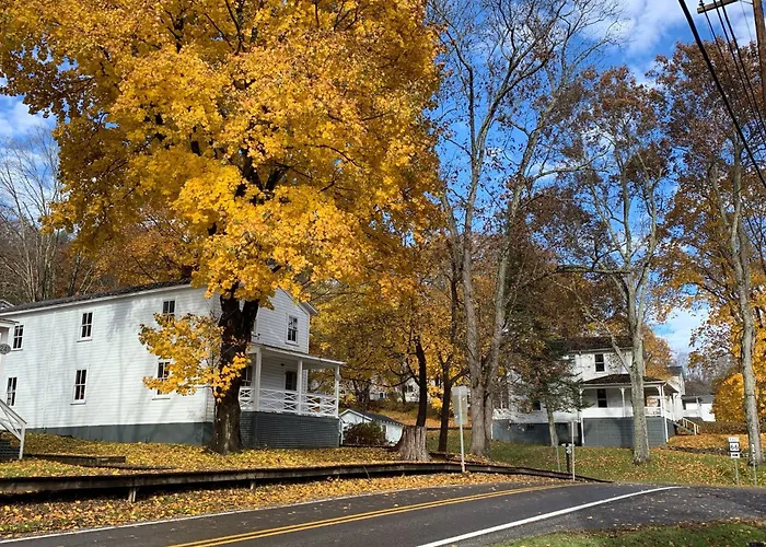 3 Bedroom The Shay Inn Located15 Minutes To Snowshoe Mountain