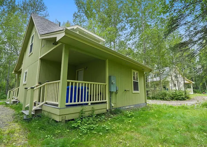 Pet/Family Cabin Near Hatcher Pass Trails | Skiing