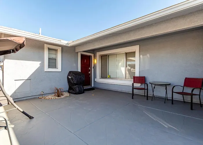 Eclectic Hideaway I 3Br, Ensuites, Fenced, Sunsets
