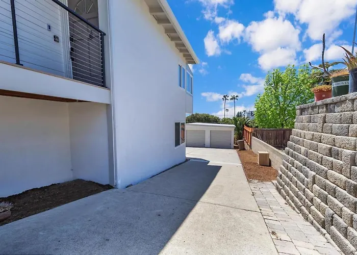Stunning 3Br Capo Beach Home With Ocean Views