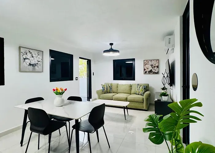 Brand New Luxe Apartment 1