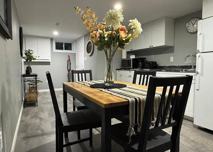 Private Apartment For Business & Couples