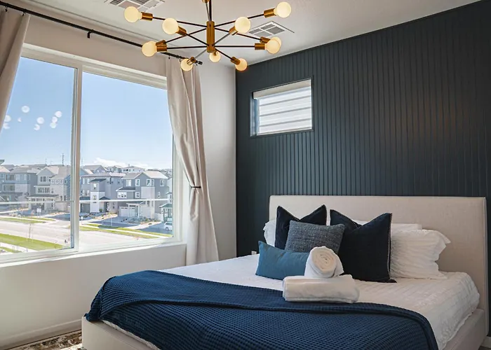 Brand New, Cozy & Modern Condo - Dogs Welcome