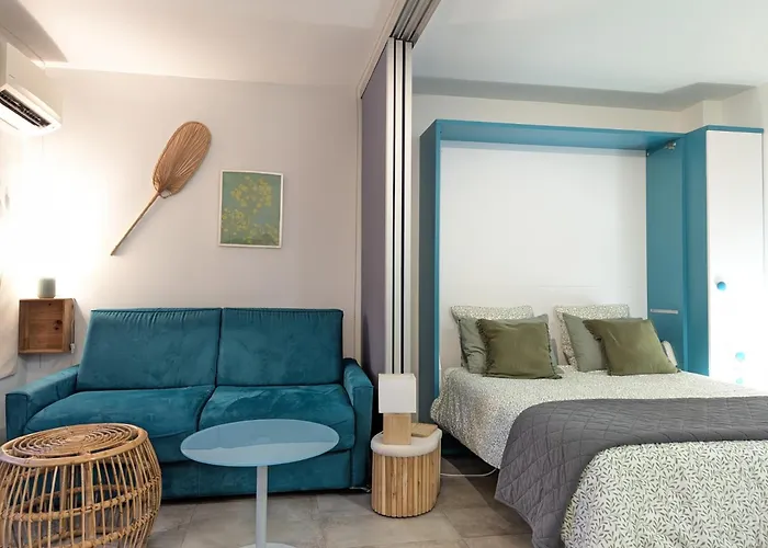 Parenthese A Bandol Port, Plage & Clim