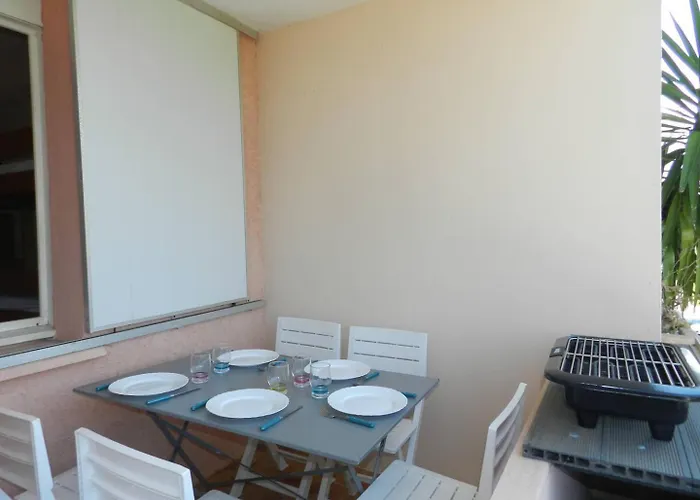 Bo040-1050 Appartement 2 Pieces 5 Couchages Bormes Les Mimosas