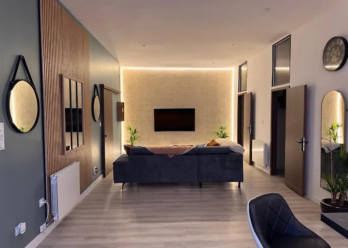 Home 102 Cosy