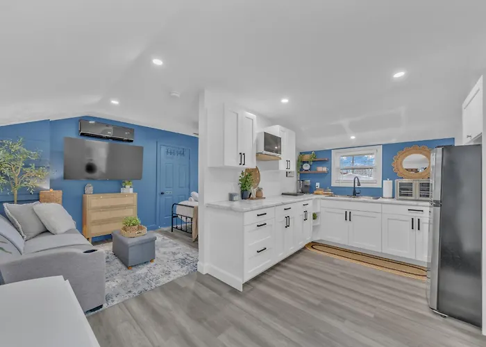 Parkview Boho Cottage 4 - Birch Burrow