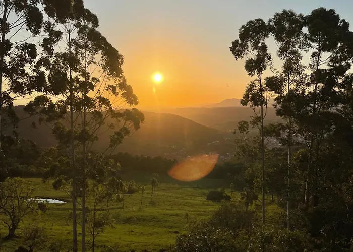 Casa com dois quartos cama de casal e vista panorâmica próximo a Gramado Serra Gaúcha