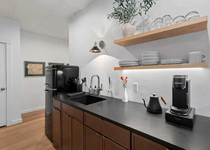 The Optimist Guesthouse | 5