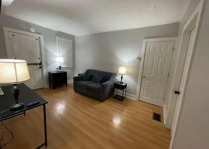 Beach Apartment In Woodmont Milford 102