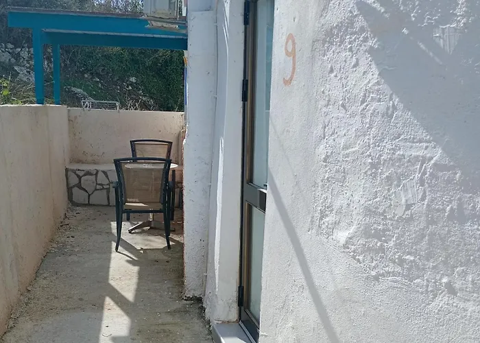 Stefanos Garden3