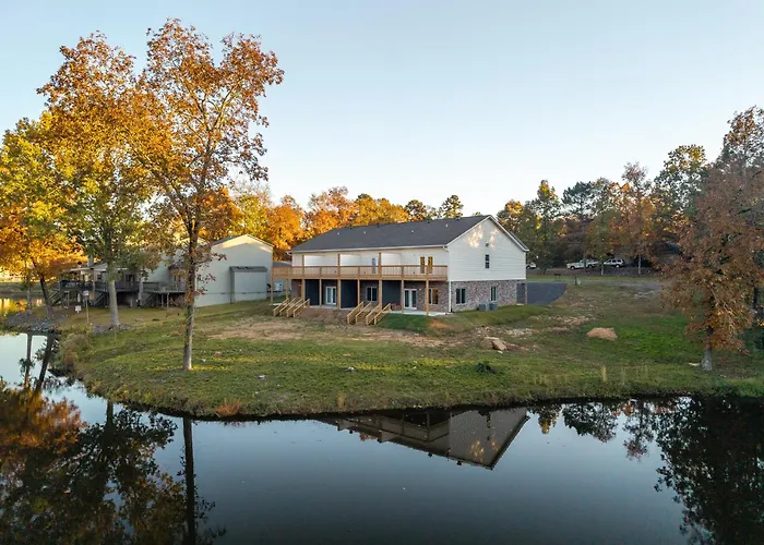 Pebble Beach Condos At Diamondhead Lake -- Near Lake Catherine State Park