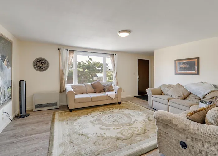 Modern Riverton Retreat: Near 4Th Of July Parades!