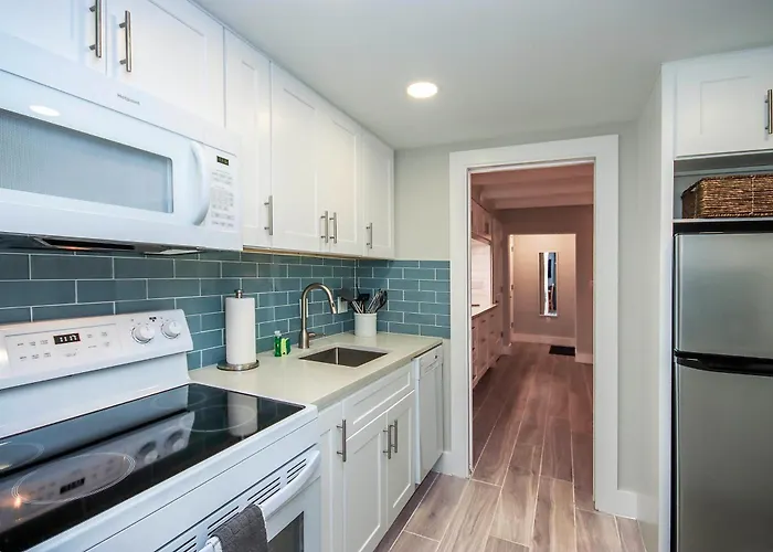 Sanibel Carefree Island Stay - Colony Inn 50
