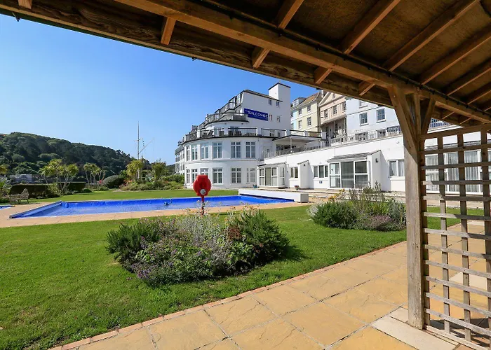 3 The Salcombe