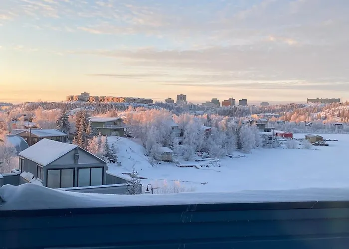 See Aurora And Lake From Every Room - 2Bd 2Bth