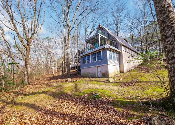 A-Frame With Views - Walk To Downtown And Park - Pets Ok