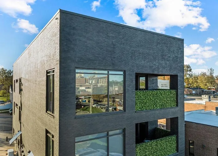 Willow Penthouse