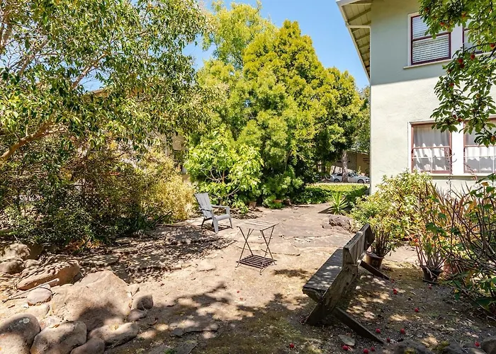 2 - Berkeley Private 1 Bedroom Apartment With Laundry